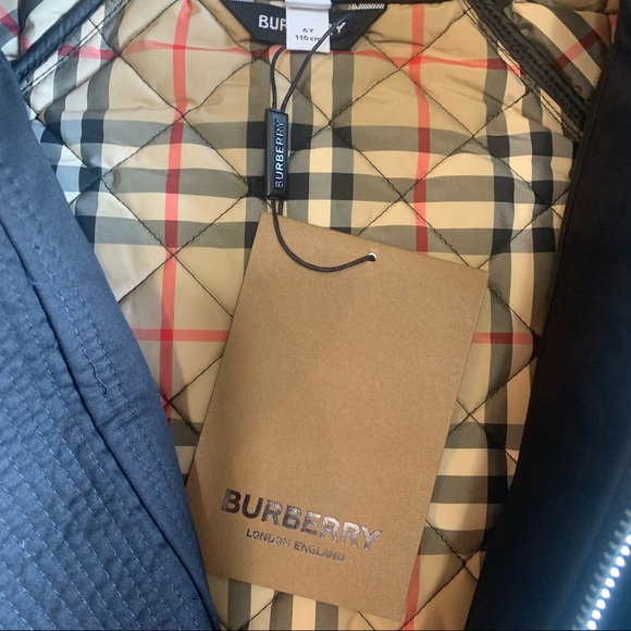 { Burberry } Trey Check Printed Quilted Coat - Picture 6 of 9